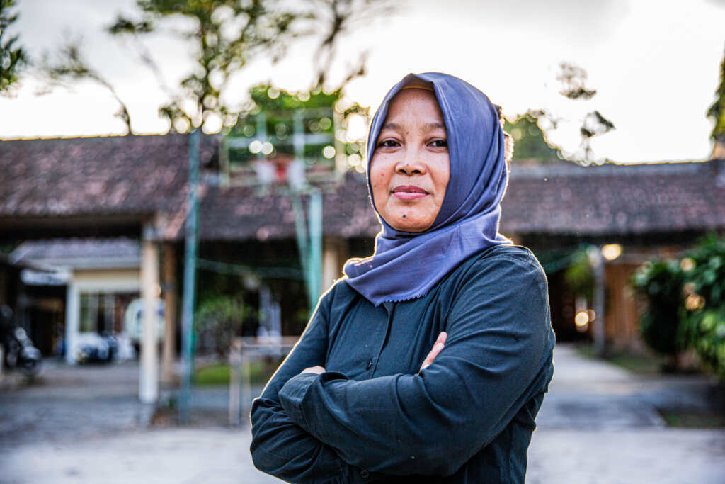 Kurniati (Nia) is an advocate for women with disabilities in Yogyakarta.