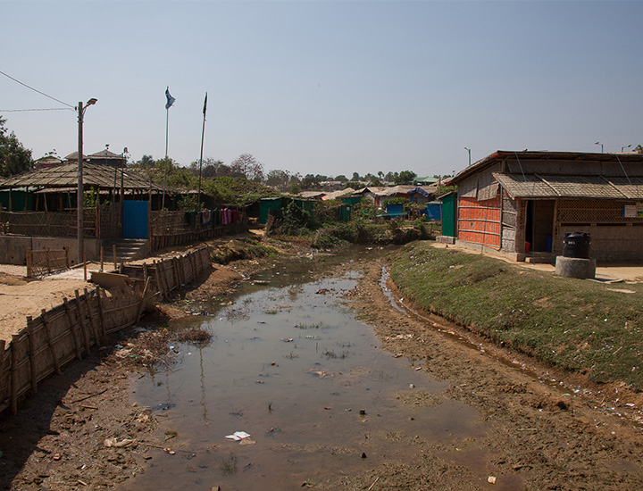 An image of a dirty river